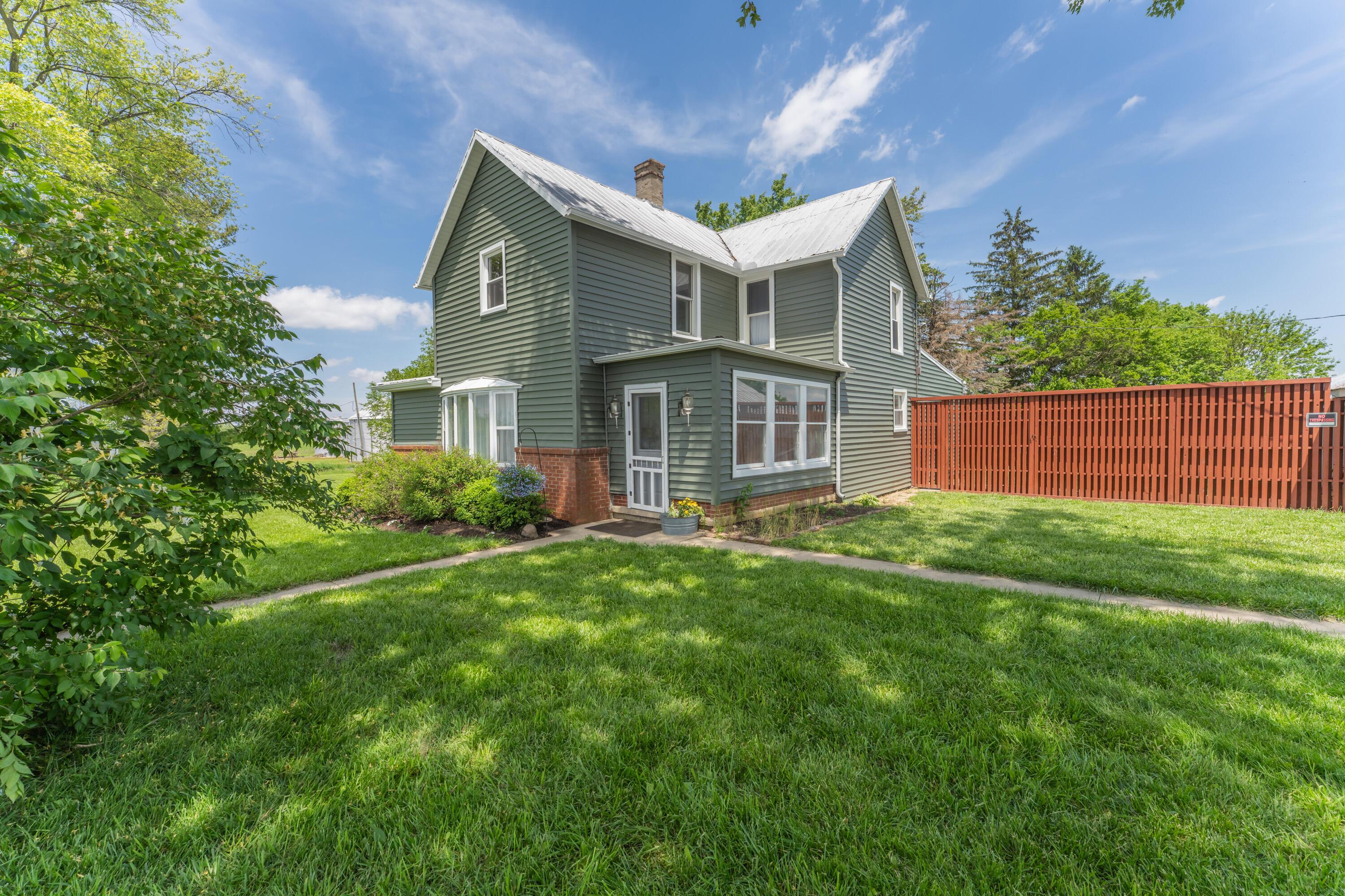 12270 London Road Orient, OH 43146 - Photo 2 of 65 12270London-2103-HDR