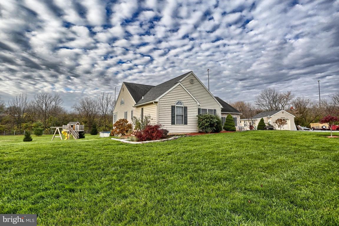 835 Stone Hill Road Denver, PA 17517 - Photo 12 of 58