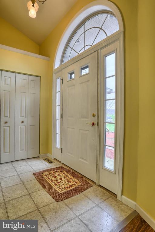 835 Stone Hill Road Denver, PA 17517 - Photo 4 of 58