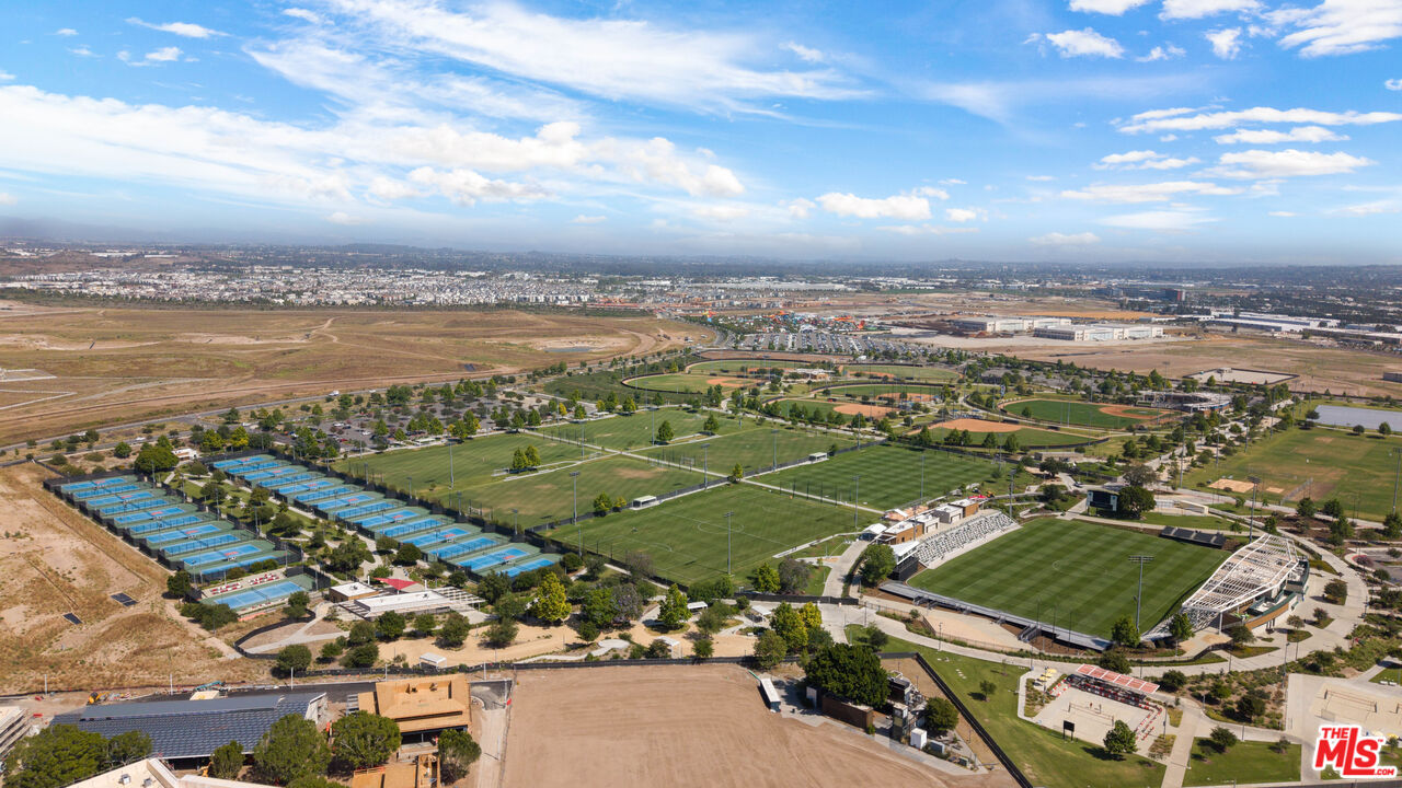 116 Catalyst Irvine, CA 92618 - Photo 68 of 75