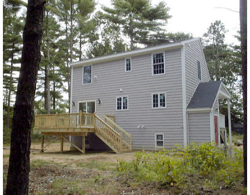 27 Bates Pond Road Carver, MA 02330 - Photo 4 of 10 Gallery Image 4