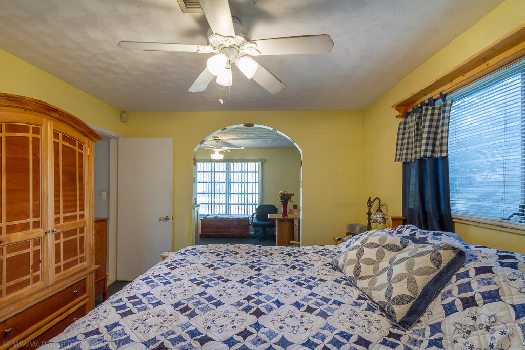 708 Northwest 7th Street Boca Raton, FL 33486 - Photo 17 of 29 708 NW 7th Street - Boca Raton-17