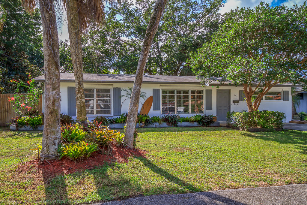 708 Northwest 7th Street Boca Raton, FL 33486 - Photo 2 of 29 708 NW 7th Street - Boca Raton-2