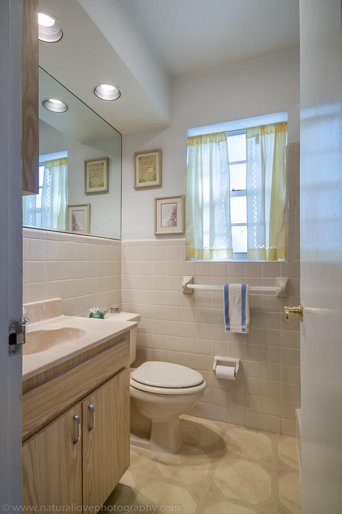 708 Northwest 7th Street Boca Raton, FL 33486 - Photo 24 of 29 708 NW 7th Street - Boca Raton-24