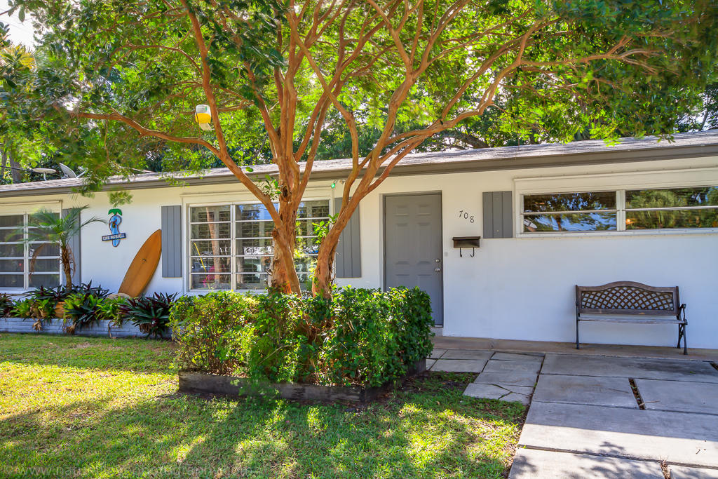 708 Northwest 7th Street Boca Raton, FL 33486 - Photo 3 of 29 708 NW 7th Street - Boca Raton-3