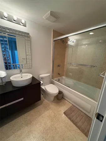 $17,000 | 5875 Collins Avenue, Unit 708, Miami Beach, FL 33140