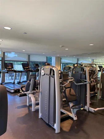 $17,000 | 5875 Collins Avenue, Unit 708, Miami Beach, FL 33140