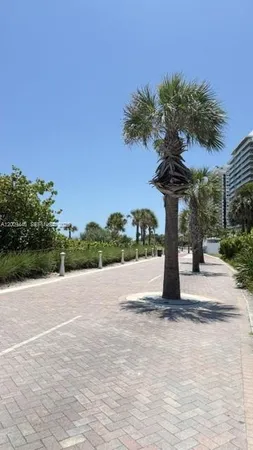 $17,000 | 5875 Collins Avenue, Unit 708, Miami Beach, FL 33140