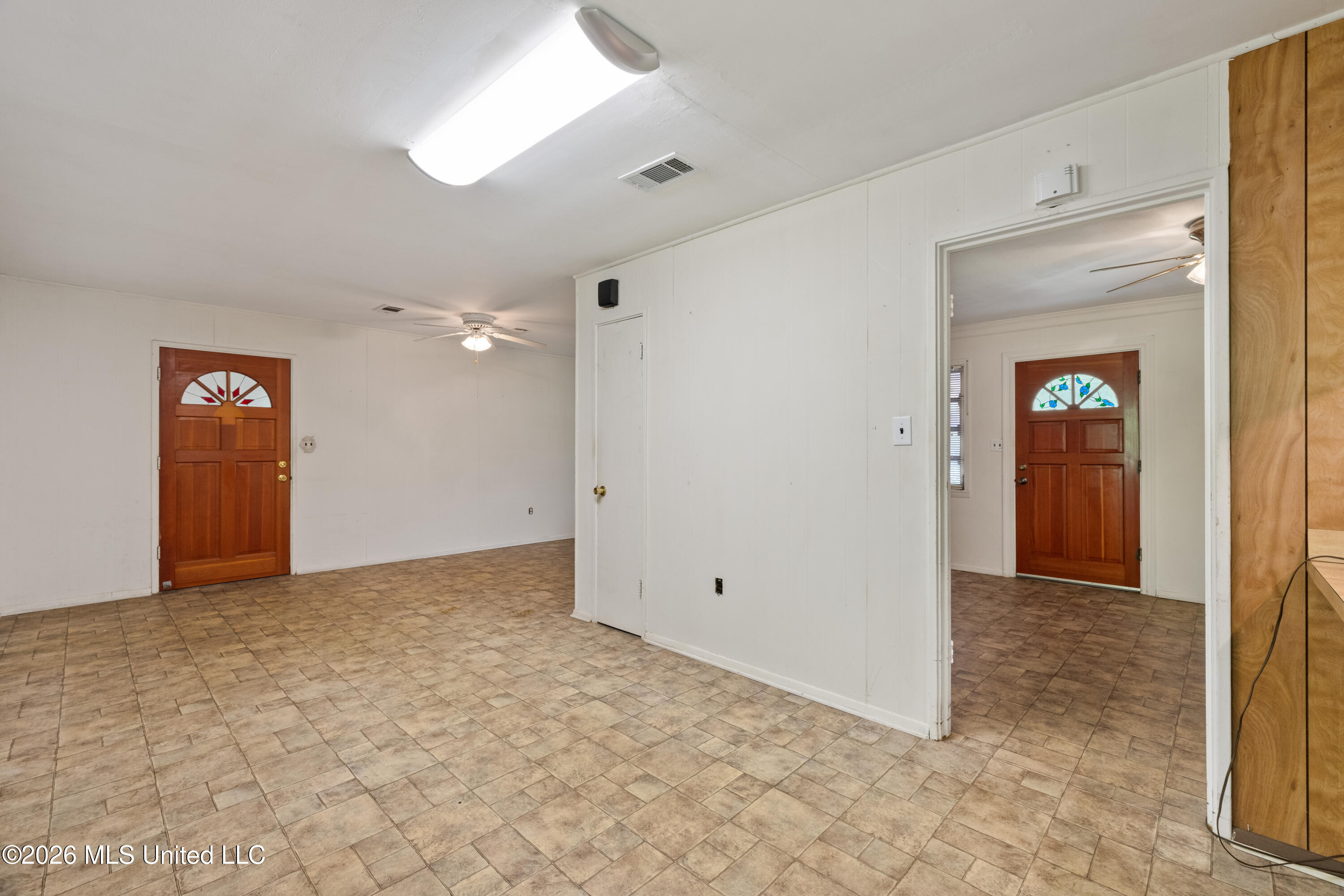 324 Peps Point Road Hattiesburg, MS 39401 - Photo 13 of 38 324_Peps_Point_Rd-13