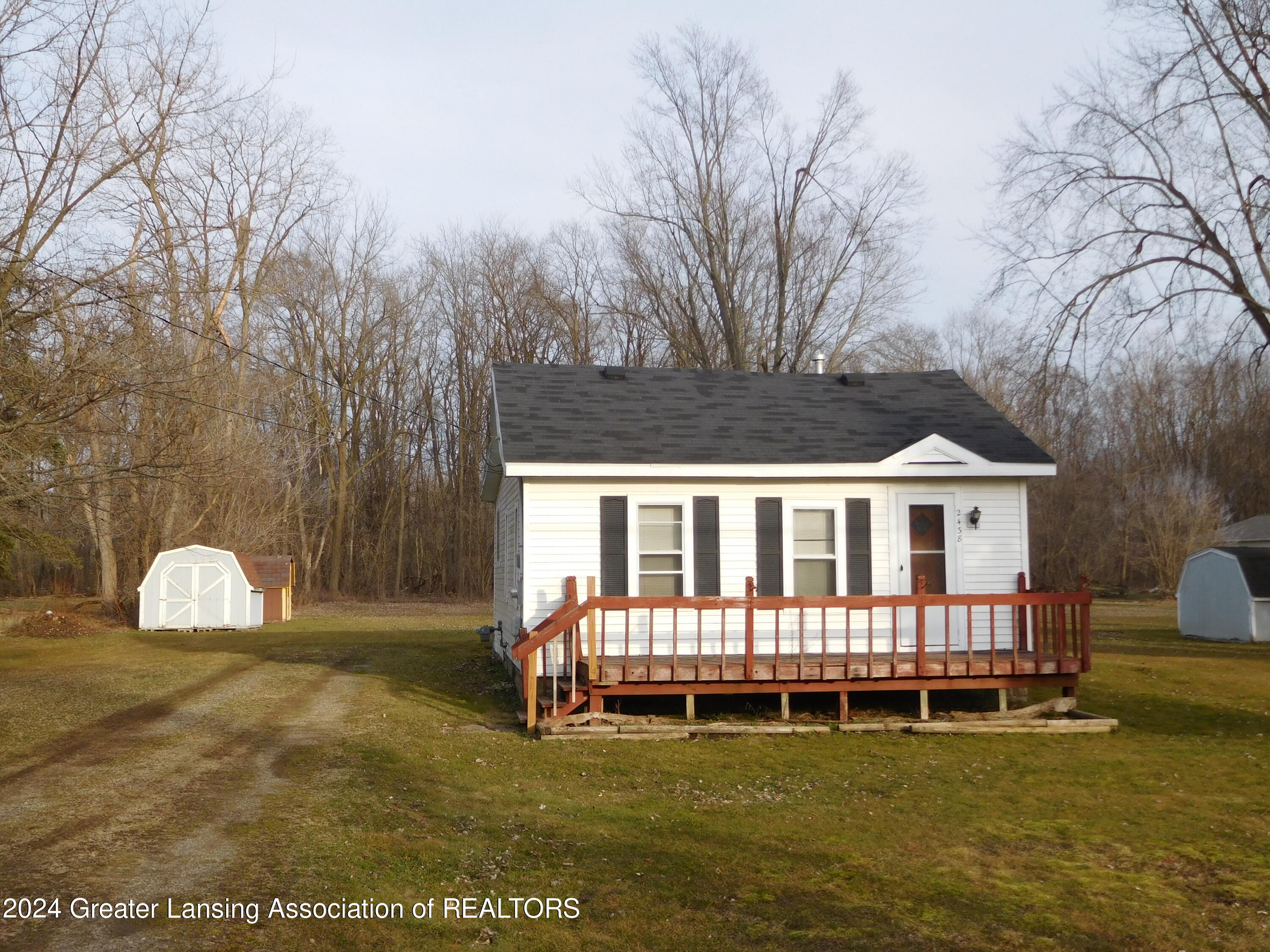 2438 North Eifert Road Holt, MI 48842 - Photo 10 of 10 DSCN5595
