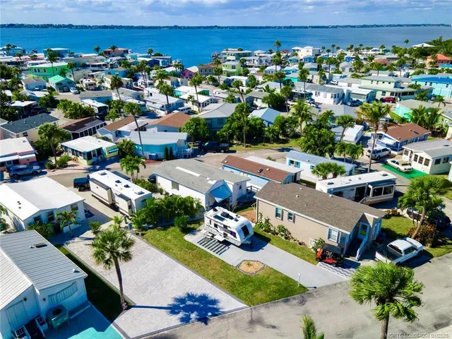 $163,000 | 10725 South Ocean Drive, Unit 409, Jensen Beach, FL 34957