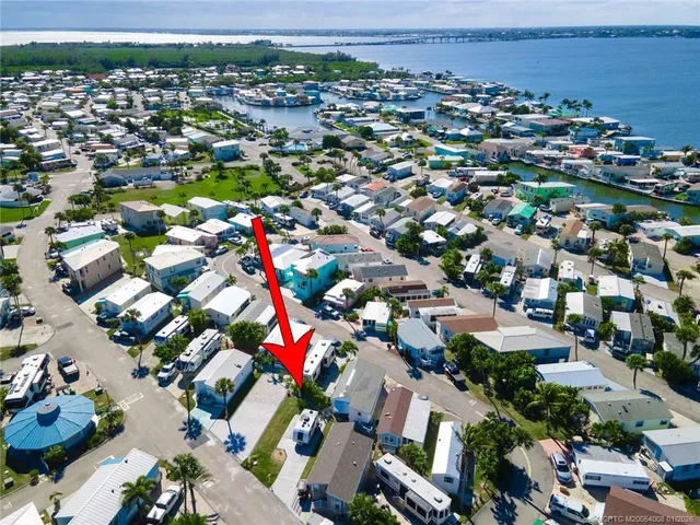 $163,000 | 10725 South Ocean Drive, Unit 409, Jensen Beach, FL 34957