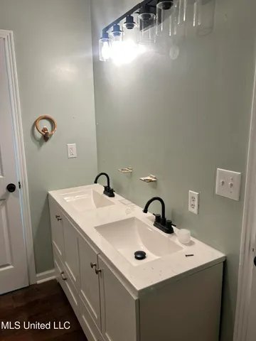 $280,000 | 182 Chulahoma Road, Holly Springs, MS 38635