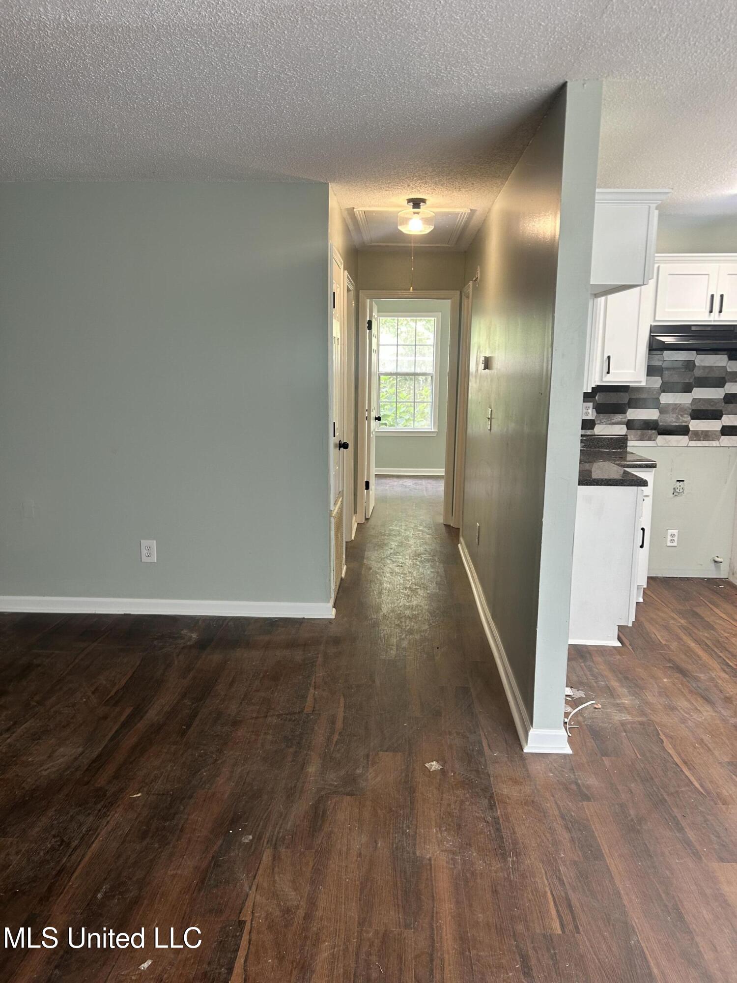 182 Chulahoma Road Holly Springs, MS 38635 - Photo 14 of 29 Hallway to bedrooms