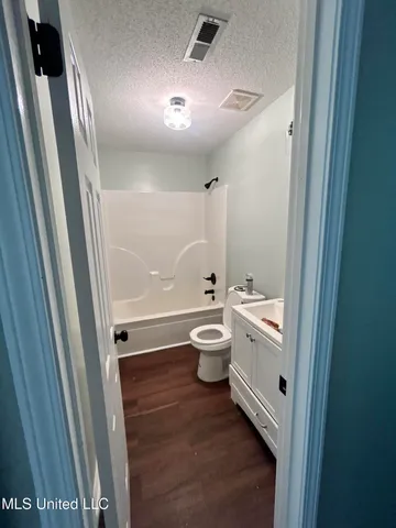 $280,000 | 182 Chulahoma Road, Holly Springs, MS 38635