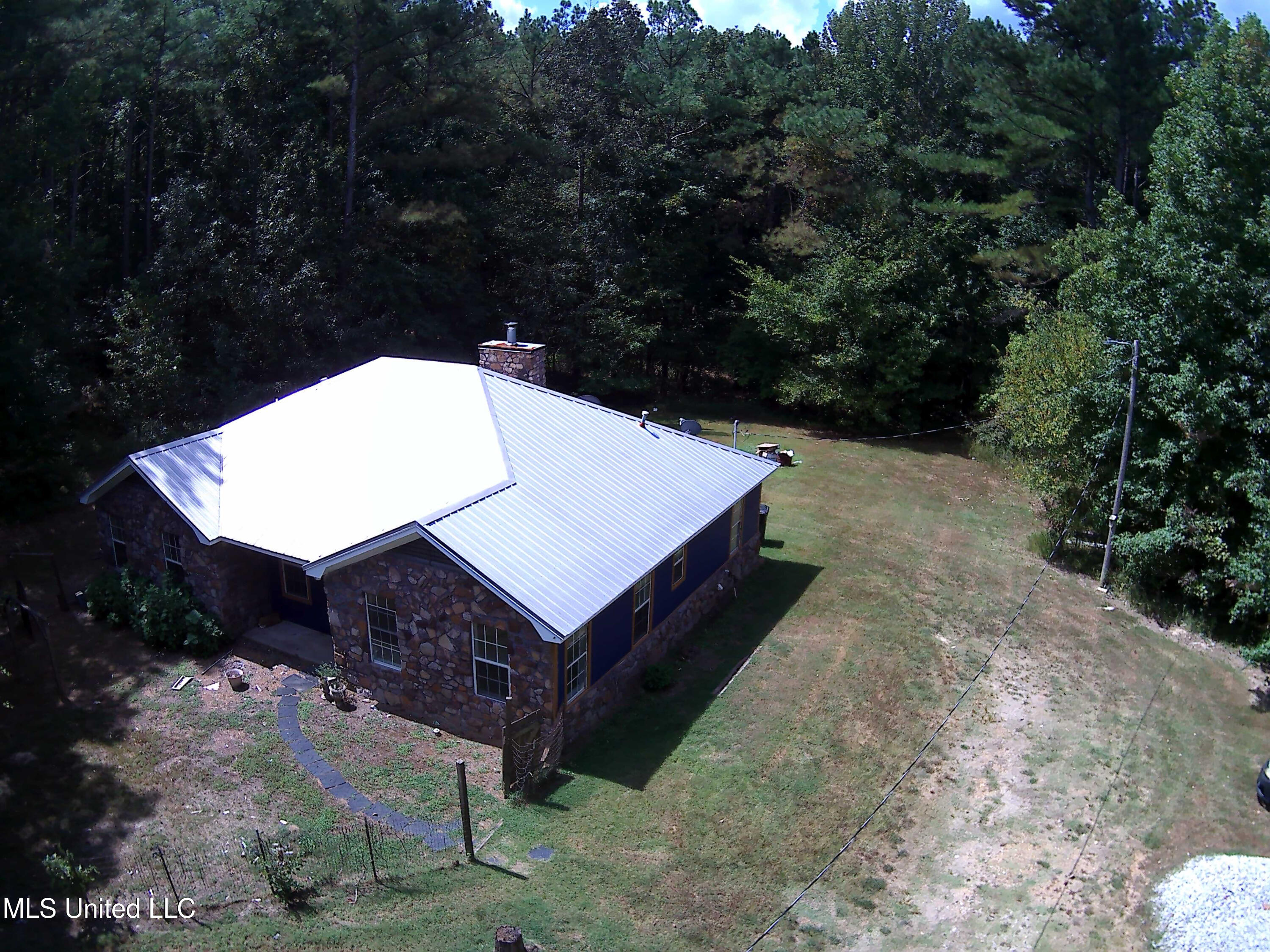 182 Chulahoma Road Holly Springs, MS 38635 - Photo 3 of 29 Yard view