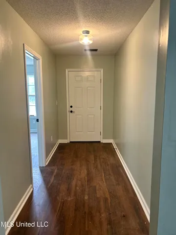 $280,000 | 182 Chulahoma Road, Holly Springs, MS 38635