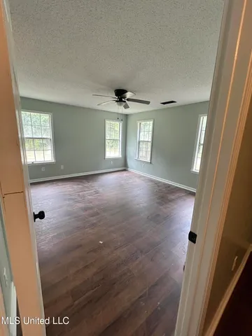 $280,000 | 182 Chulahoma Road, Holly Springs, MS 38635