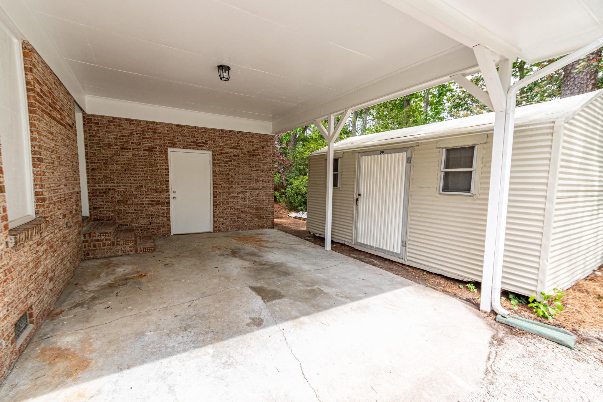 927 Tiffany Lane Conway, SC 29526 - Photo 5 of 32