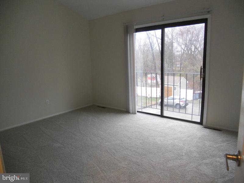 49 Erial Road, Unit A Blackwood, NJ 08012 - Photo 14 of 20 Primary Bedroom