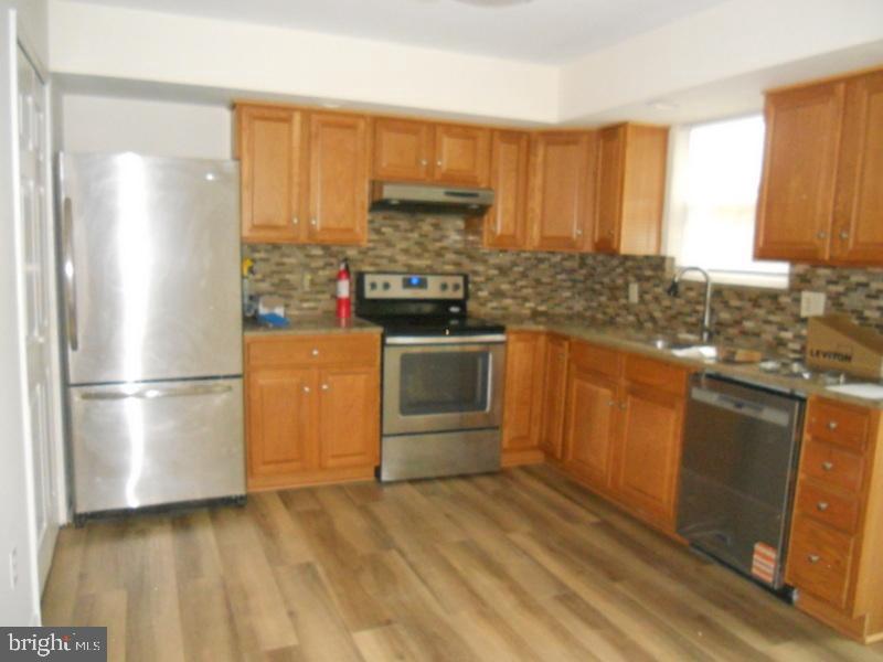 49 Erial Road, Unit A Blackwood, NJ 08012 - Photo 10 of 20 Kitchen