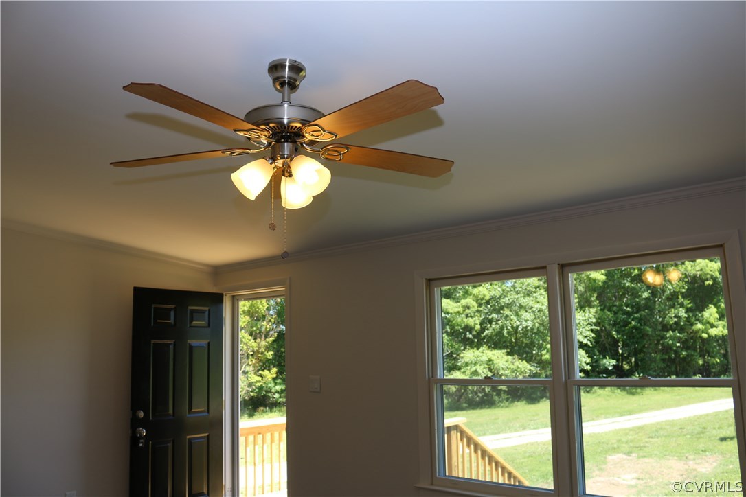 1375 Lewis Level Road Tappahannock, VA 22560 - Photo 20 of 44 New Ceiling fan, New carpet and pad in Large Famil