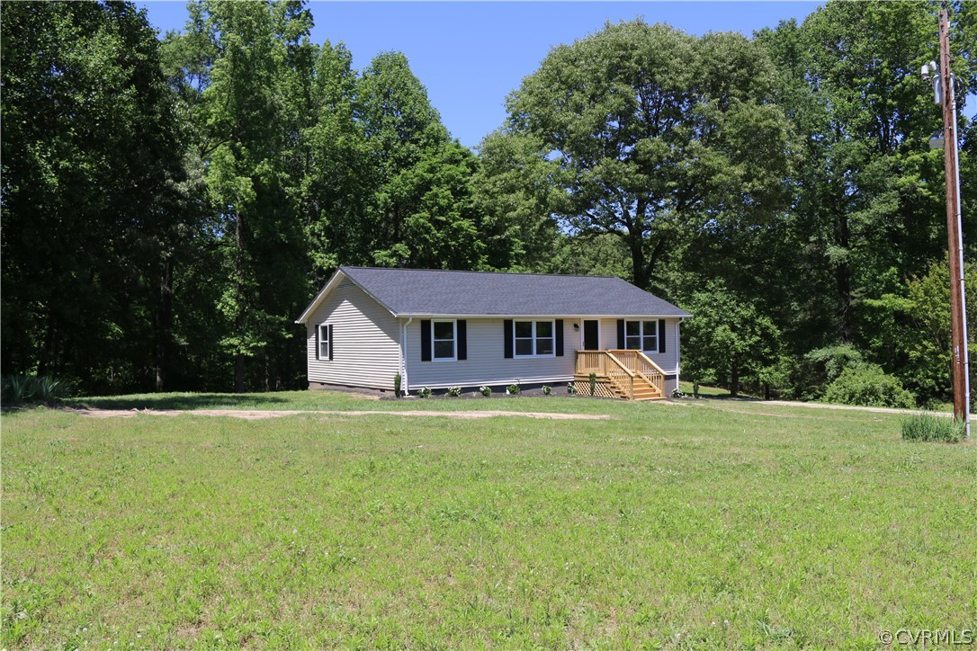 1375 Lewis Level Road Tappahannock, VA 22560 - Photo 3 of 44 Gallery Image 3