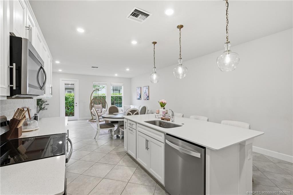 1871 Southeast Tarni Way Stuart, FL 34996 - Photo 8 of 29