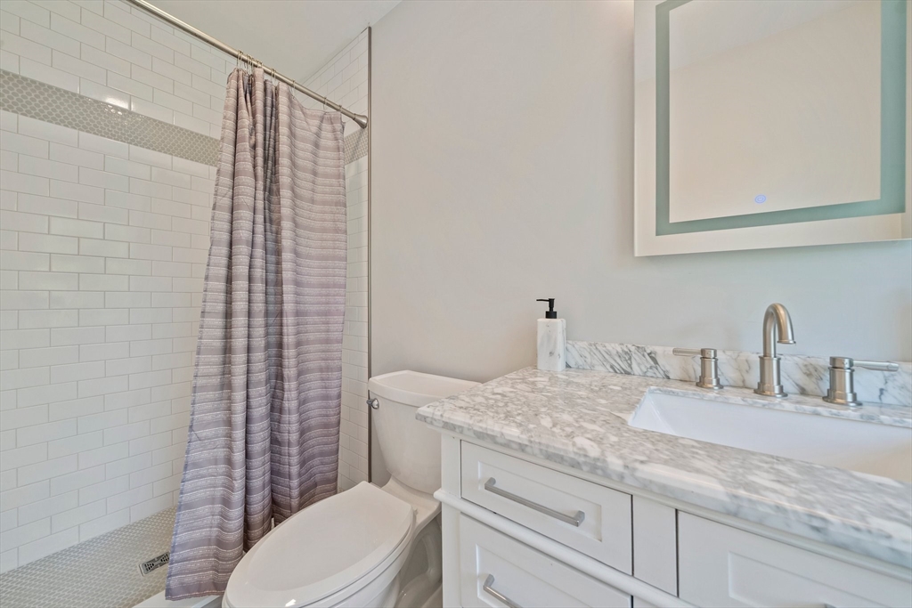 684 Holly Road Marshfield, MA 02050 - Photo 33 of 42 Gallery Image 33