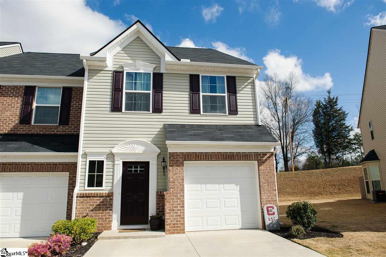 407 Christiane Way Greenville, SC 29607 - Photo 1 of 16 Gallery Image 1