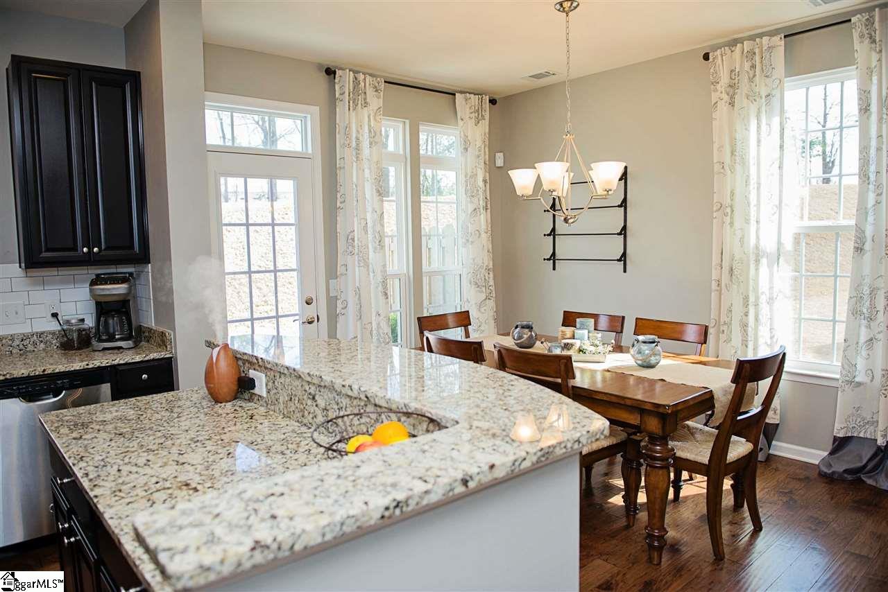 407 Christiane Way Greenville, SC 29607 - Photo 4 of 16 Gallery Image 4