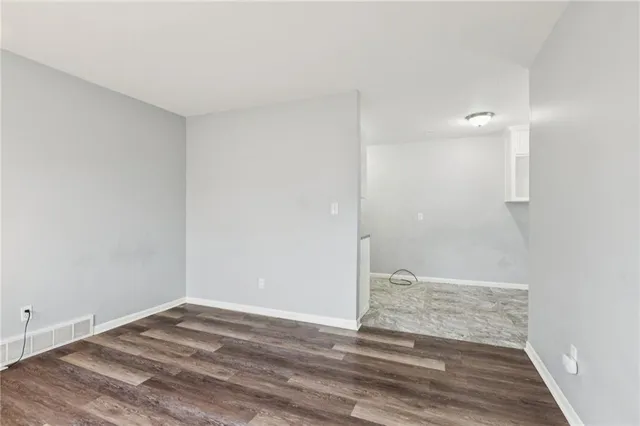 $650,000 | 206-216 East South Avenue, Belton, MO 64012