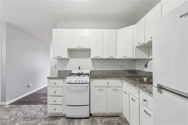 $650,000 | 206-216 East South Avenue, Belton, MO 64012