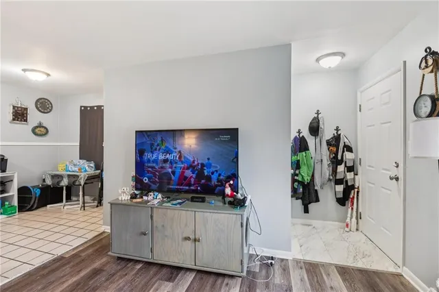 $650,000 | 206-216 East South Avenue, Belton, MO 64012