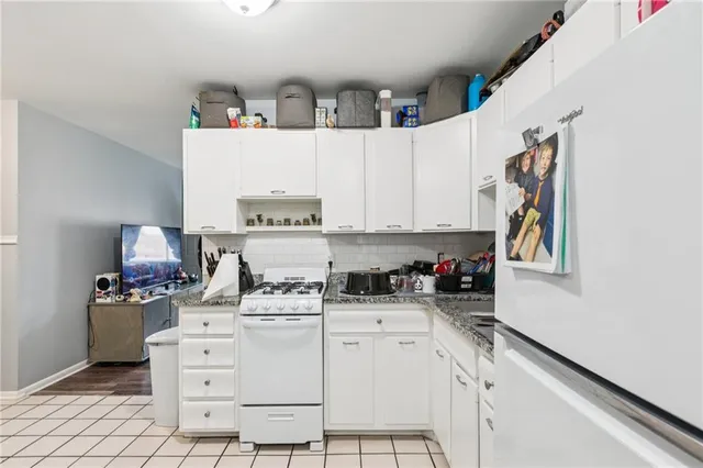 $650,000 | 206-216 East South Avenue, Belton, MO 64012