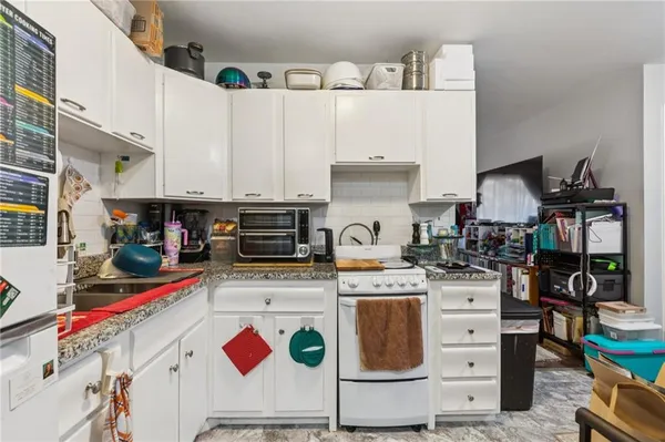 $650,000 | 206-216 East South Avenue, Belton, MO 64012