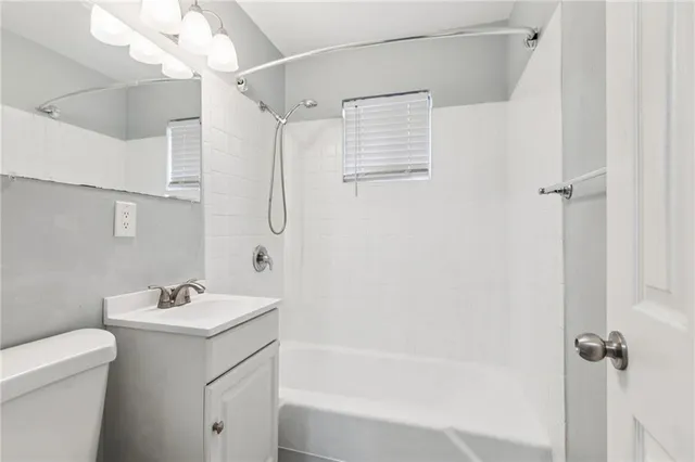 $650,000 | 206-216 East South Avenue, Belton, MO 64012