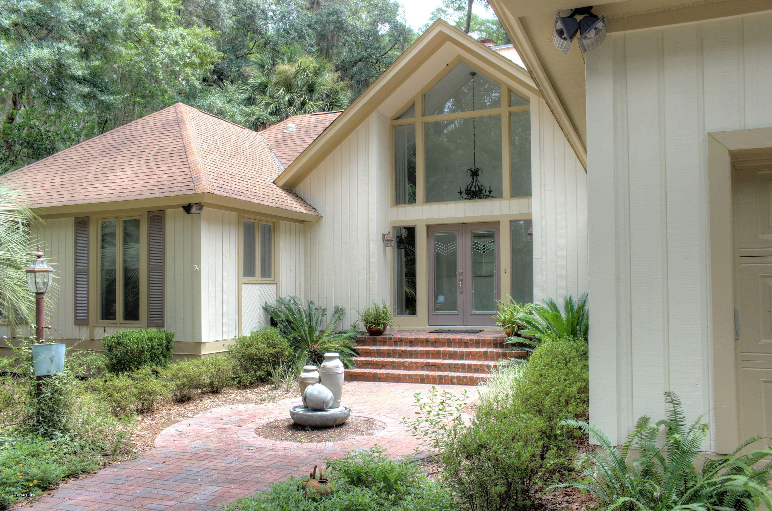 105 Sea Marsh Road Fernandina Beach, FL 32034 - Photo 2 of 24 jfront2-sm