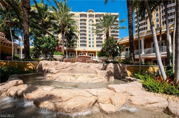 $5,500 | 6061 Silver King Boulevard, Unit 203, Cape Coral, FL 33914