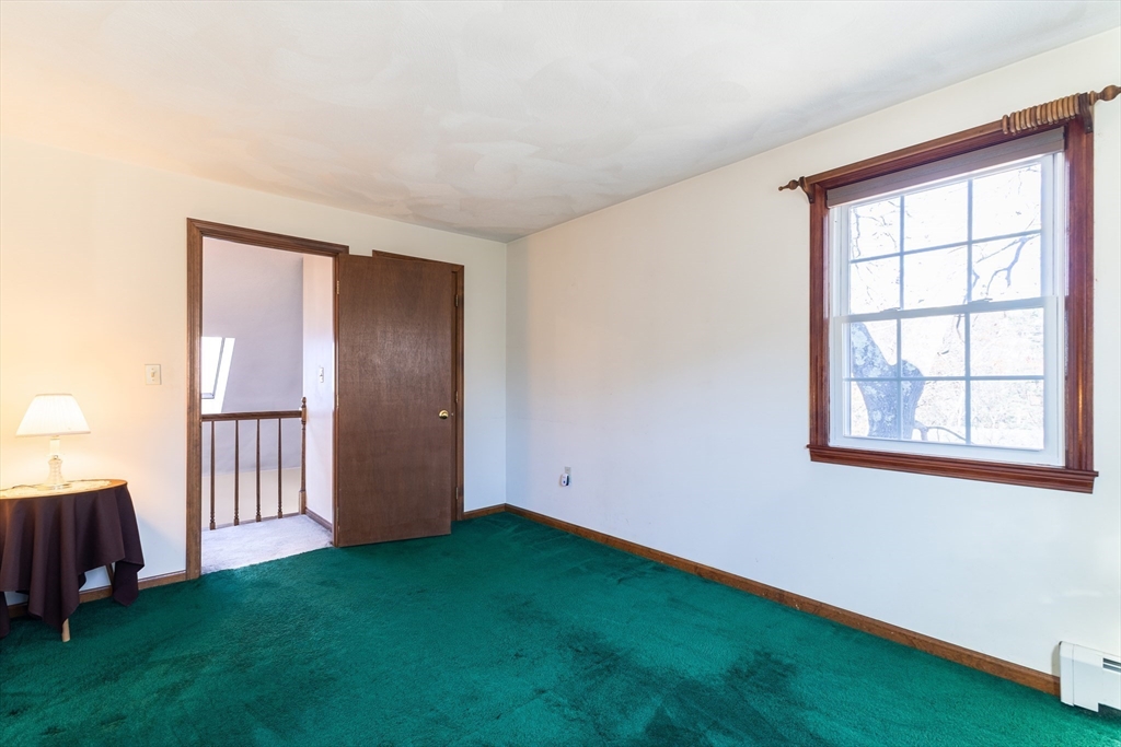 396 Old Farm Road Franklin, MA 02038 - Photo 14 of 35 Gallery Image 14