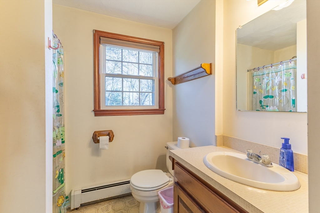 396 Old Farm Road Franklin, MA 02038 - Photo 16 of 35 Gallery Image 16