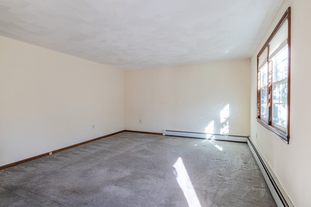 396 Old Farm Road Franklin, MA 02038 - Photo 20 of 35 Gallery Image 20