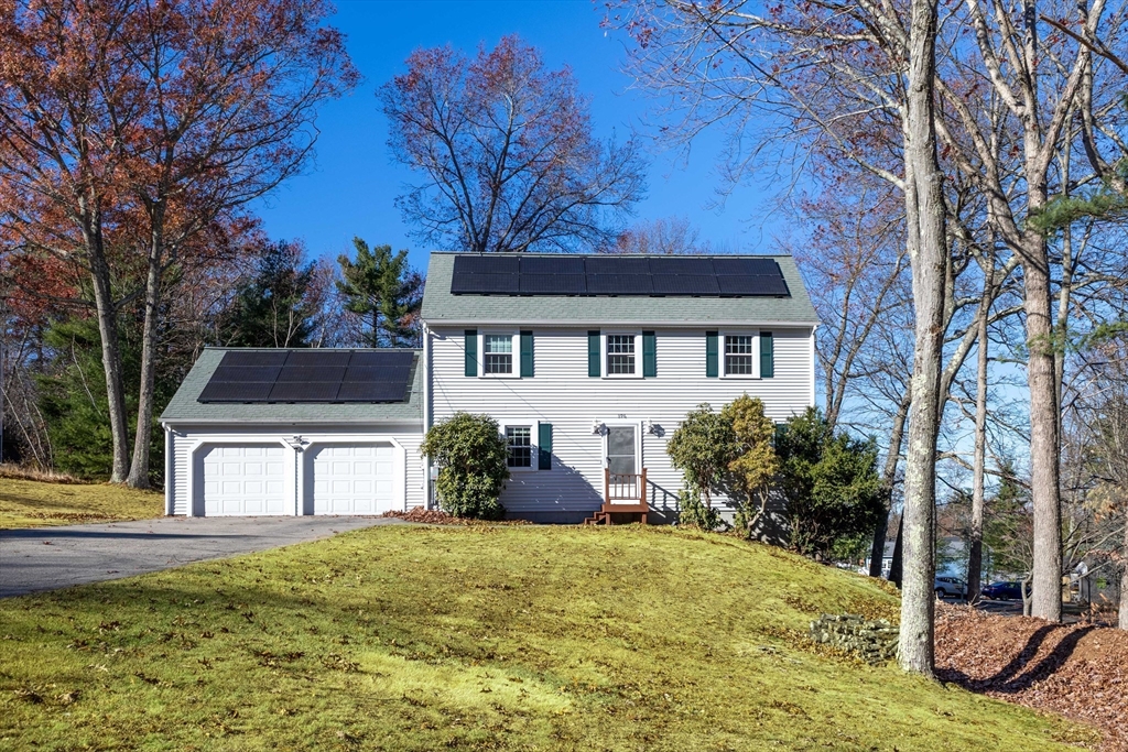 396 Old Farm Road Franklin, MA 02038 - Photo 2 of 35 Gallery Image 2