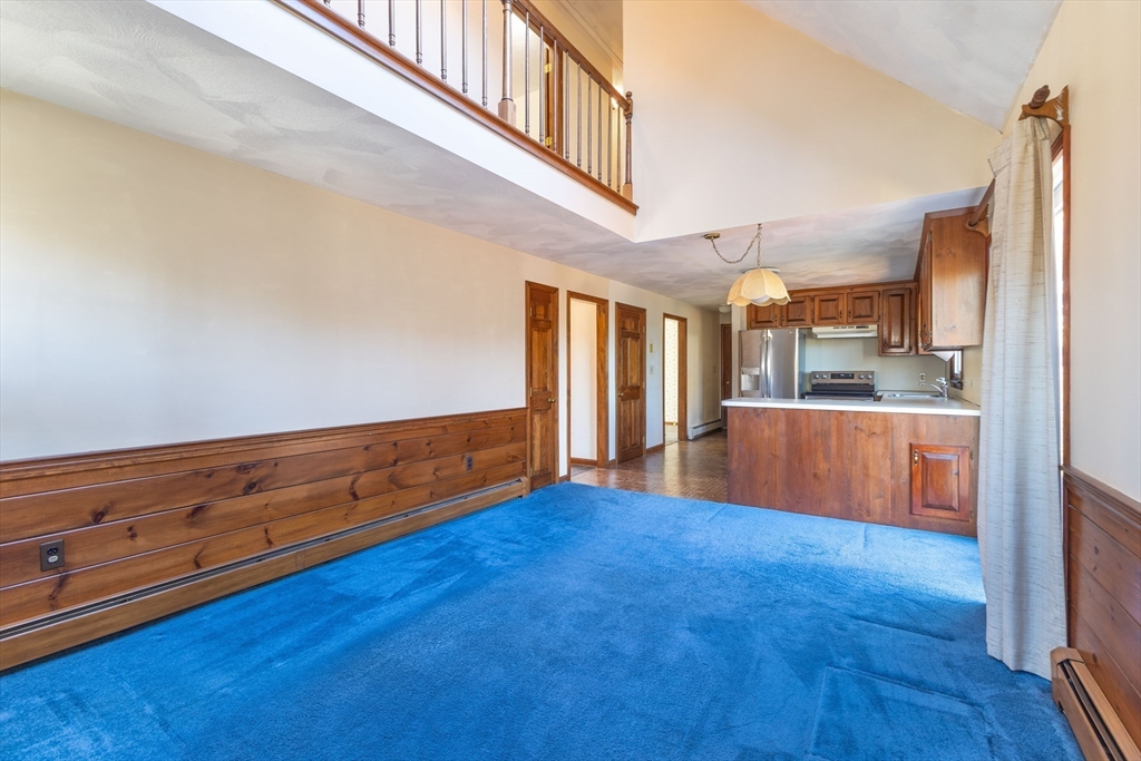 396 Old Farm Road Franklin, MA 02038 - Photo 7 of 35 Gallery Image 7