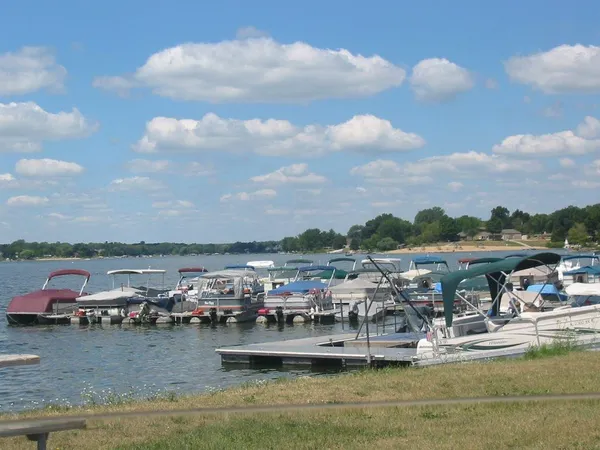 $2,950 | 690 Lake Summerset Road, Lake Summerset, IL 61019