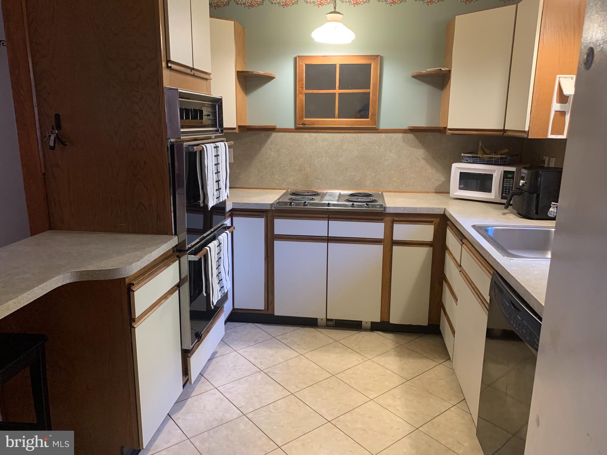 620 Johnson Road Sicklerville, NJ 08081 - Photo 13 of 27 Kitchen
