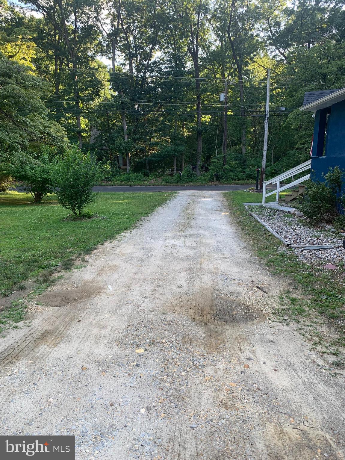 620 Johnson Road Sicklerville, NJ 08081 - Photo 27 of 27 driveway