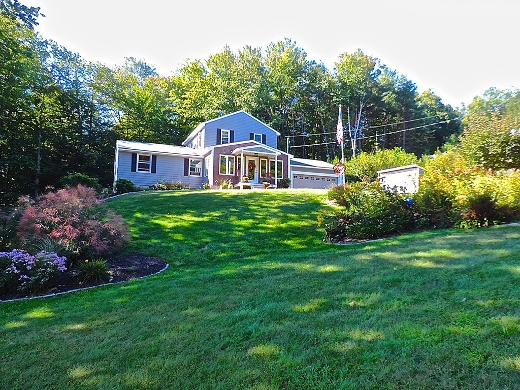 11 Walker Road Buckland, MA 01370 - Photo 3 of 30