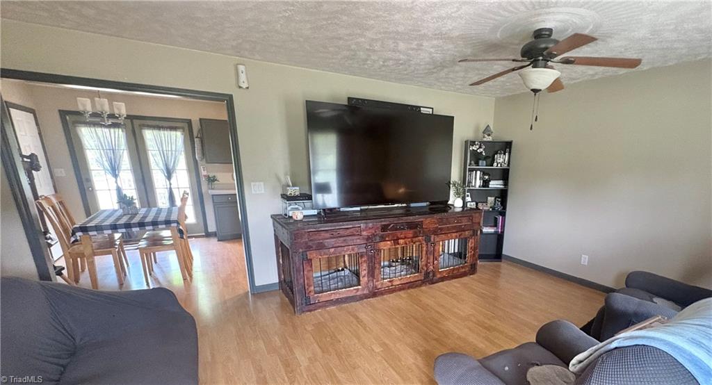 808 Creed Road Ararat, NC 27007 - Photo 6 of 28