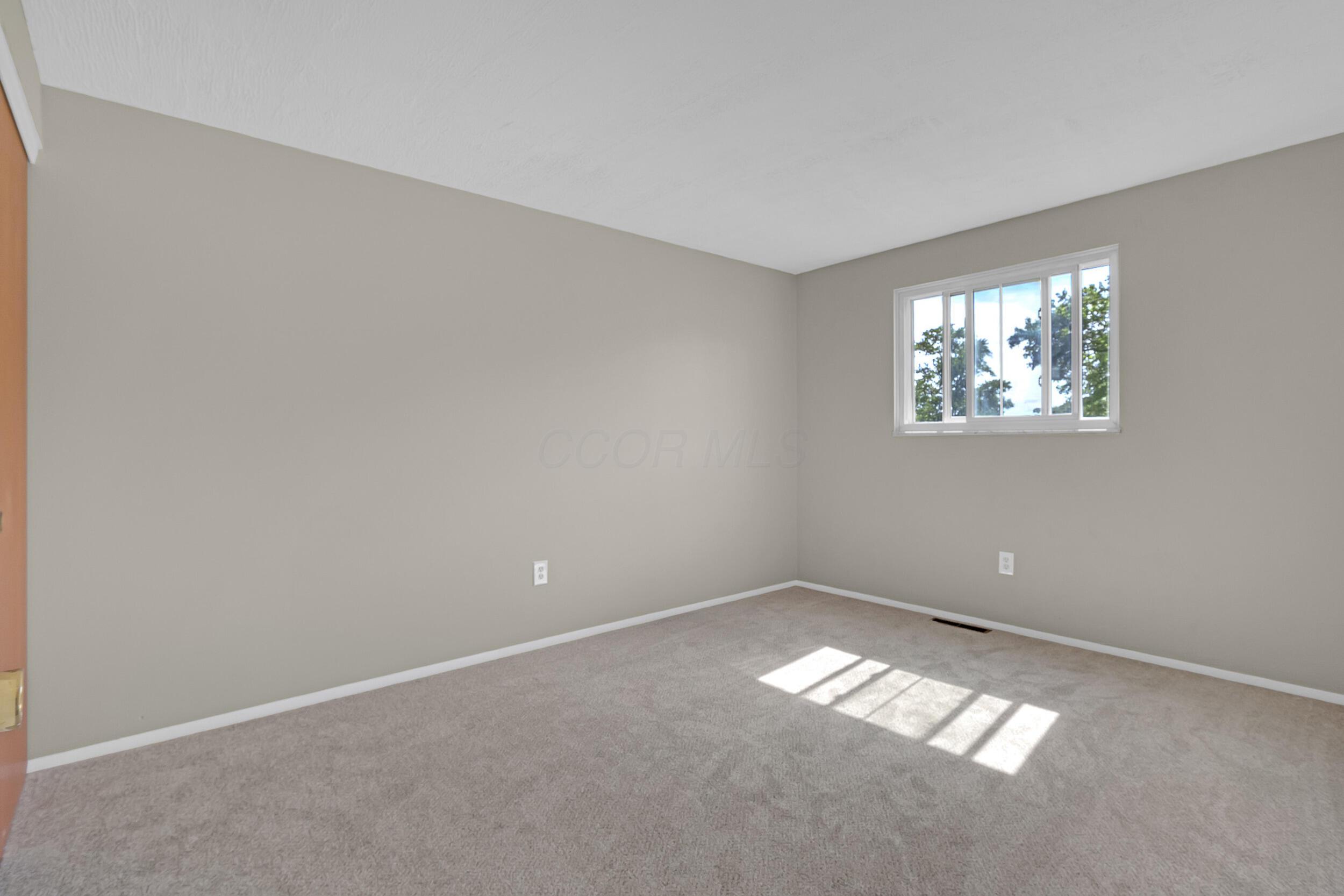5900 Balboa Road Westerville, OH 43081 - Photo 20 of 25